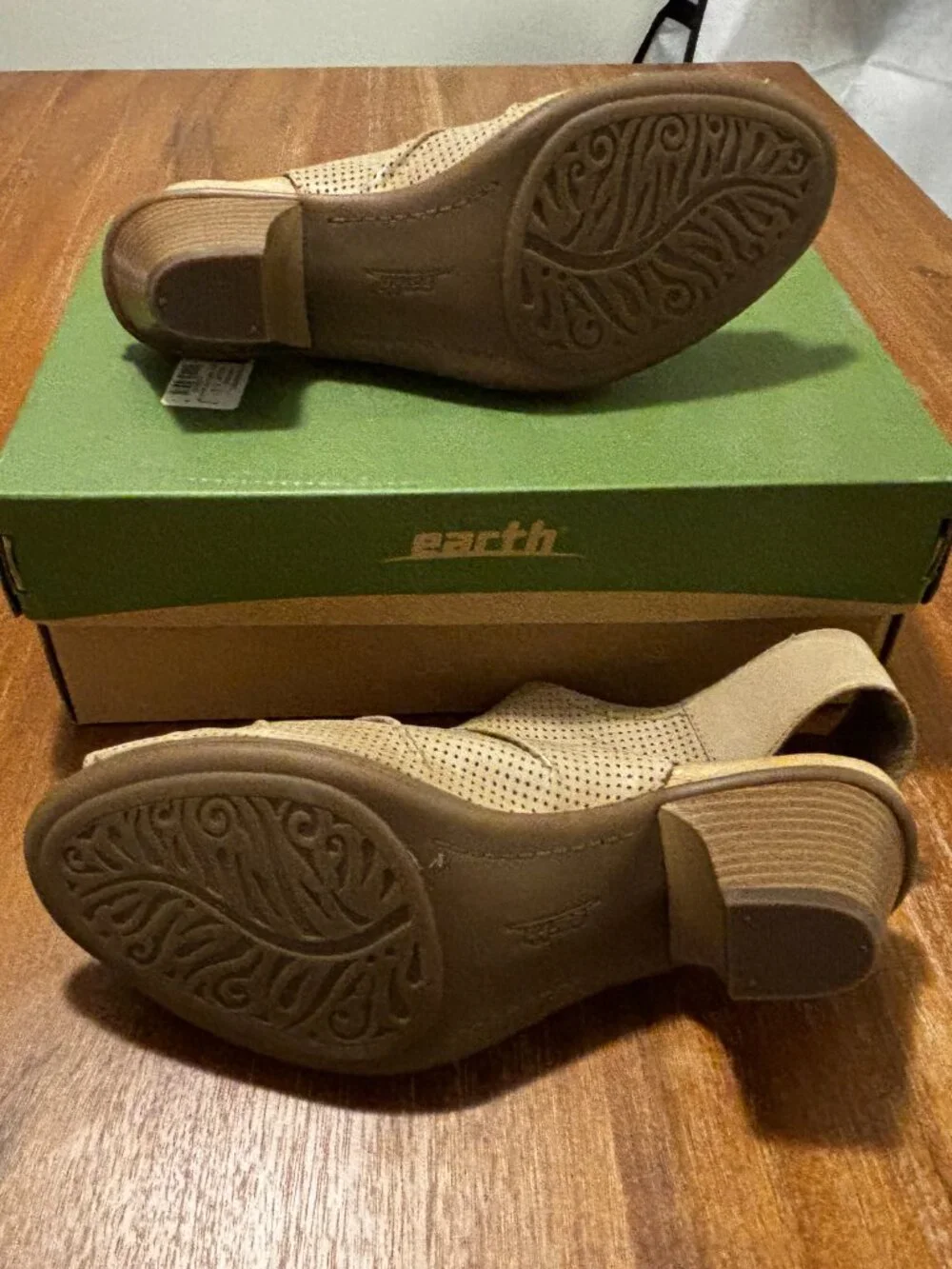 Earth Tan Leather Perforated Peep Toe Slingback Ankle Bootie Sandals Size 7